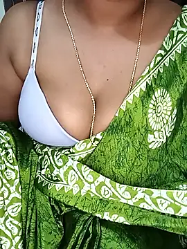 Chinnima143 online show from 03-16-26, 06:12