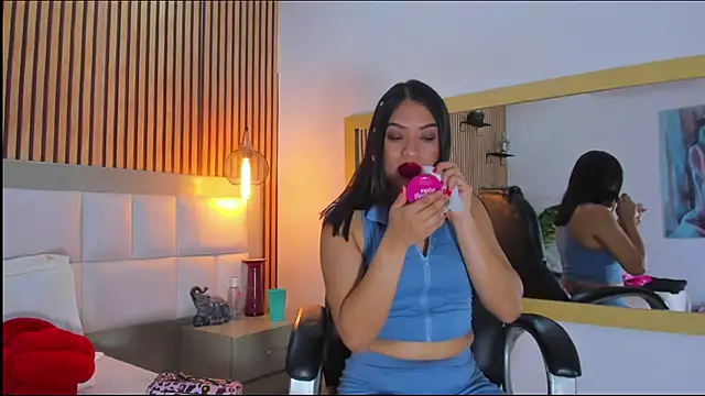 Georgia Vega online show from 02-20-26, 07:25