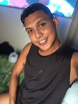 Snapshot of _Usher chatting on 03-01-26, 09:28 Usher online show from 03-01-26, 09:28