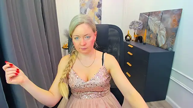 CharlotteKerti online show from 04-09-26, 11:59