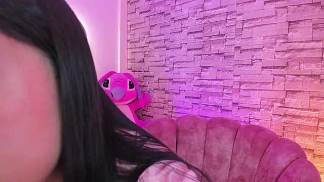 Elarossie online show from 03-20-26, 01:21