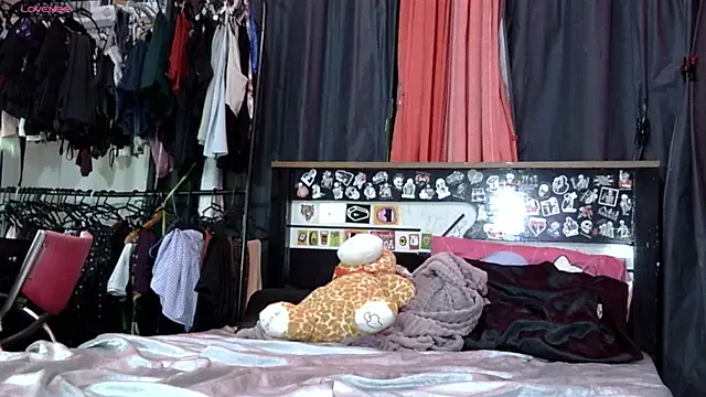 LadySilver online show from 02-25-26, 10:19