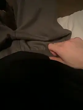 Snapshot of zo-19cm chatting on 02-01-26, 10:30 zo-19cm online show from 02-01-26, 10:30