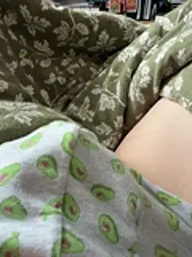 twankletoes1234 online show from 02-11-26, 11:48