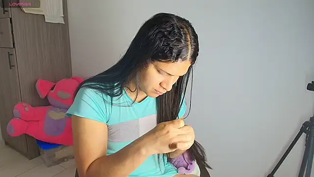 alys love online show from 03-27-26, 04:18