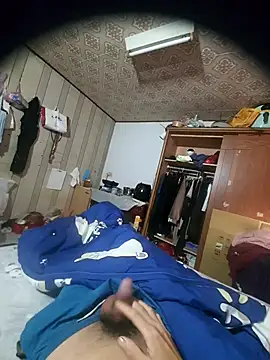 yennguyenbg online show from 02-01-26, 01:59