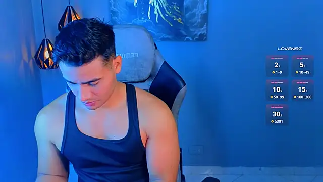 AndresRodriguez1 online show from 02-11-26, 01:49