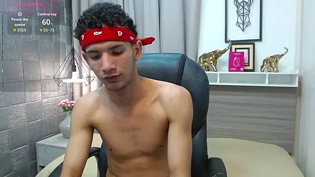 JDWhite18 online show from 03-28-26, 04:01