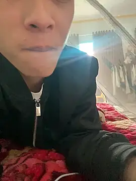 Snapshot of tuncube chatting on 03-03-26, 04:40 tuncube online show from 03-03-26, 04:40