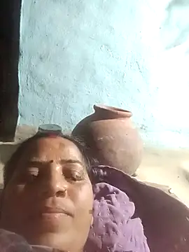 Snapshot of Manu_mehta chatting on 04-23-26, 02:52 Manu mehta online show from 04-23-26, 02:52