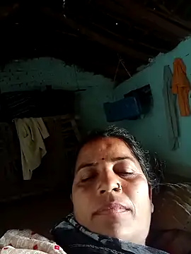 Snapshot of Manu_mehta chatting on 05-09-26, 03:45 Manu mehta online show from 05-09-26, 03:45