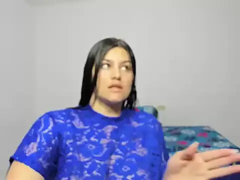 Snapshot of Karina27 chatting on 02-12-26, 07:42 Karina27 online show from 02-12-26, 07:42