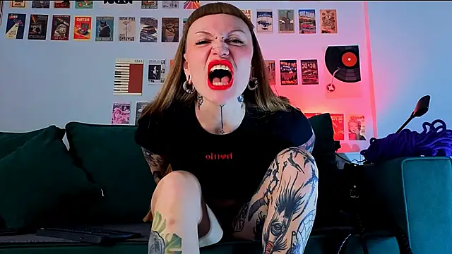 SugarSoot online show from 04-10-26, 05:45