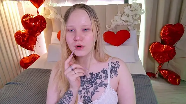 AnnieVibe online show from 02-10-26, 05:39