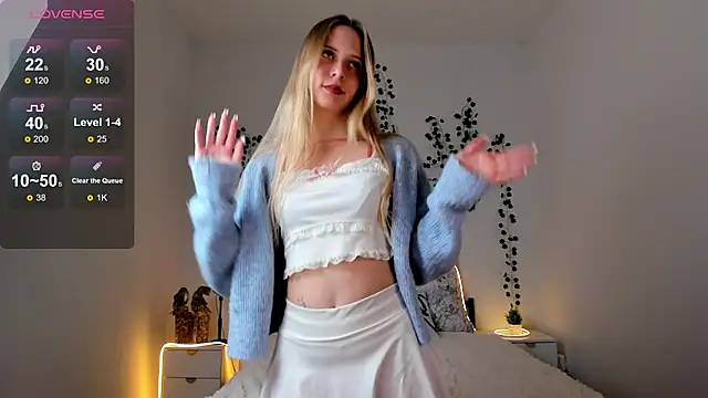 Snapshot of EllyMartinez chatting on 03-03-26, 04:46 EllyMartinez online show from 03-03-26, 04:46