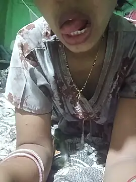 Royal hotti0011 online show from 05-29-26, 03:54