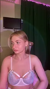 Snapshot of Lissy_Liss chatting on 02-19-26, 05:47 Lissy Liss online show from 02-19-26, 05:47