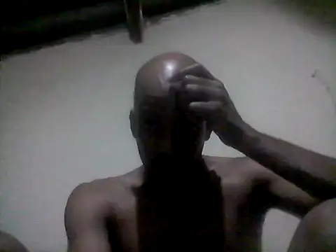 LanguidRunabout online show from 05-12-26, 06:38