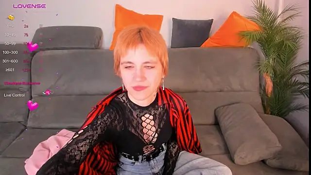 AutumnWhisper online show from 03-02-26, 08:37