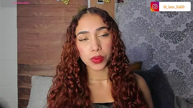 LiaHansson00 online show from 04-03-26, 06:28