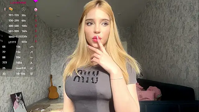 Snapshot of ViolaFaa chatting on 02-21-26, 08:37 ViolaFaa online show from 02-21-26, 08:37