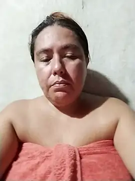 Snapshot of hot_girl_full chatting on 02-19-26, 01:12 hot girl full online show from 02-19-26, 01:12