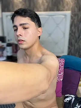 Samu Hott online show from 02-27-26, 08:31