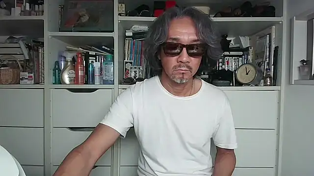 Snapshot of MtaS1 chatting on 07-02-26, 03:51 MtaS1 online show from 07-02-26, 03:51
