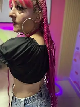 Karolaiin LS online show from 02-15-26, 07:43