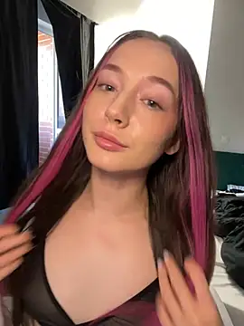OliviaMorgan  online show from 05-27-26, 09:39