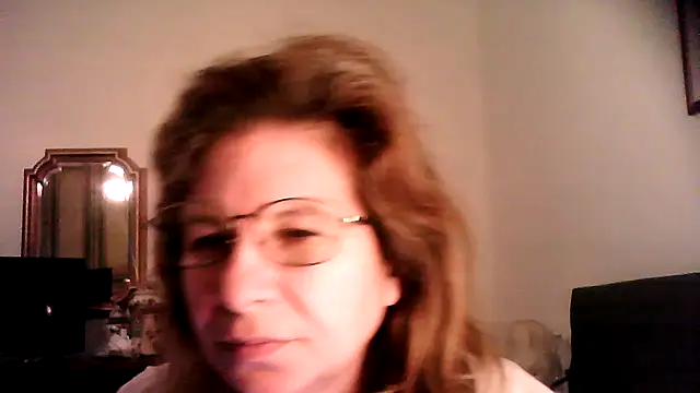 Snapshot of oxavector chatting on 03-03-26, 08:20 oxavector online show from 03-03-26, 08:20