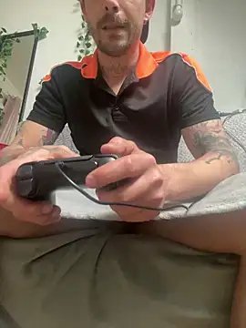 Piratee666 online show from 03-11-26, 09:04