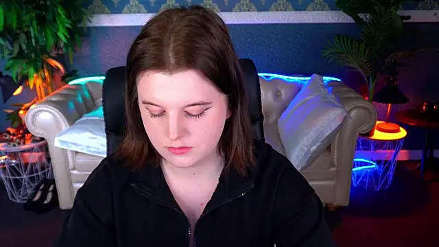 KristiFoxy online show from 04-15-26, 06:48