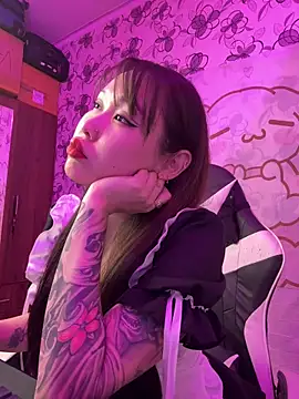 Snapshot of YukiiTYAN chatting on 02-09-26, 03:38 YukiiTYAN online show from 02-09-26, 03:38