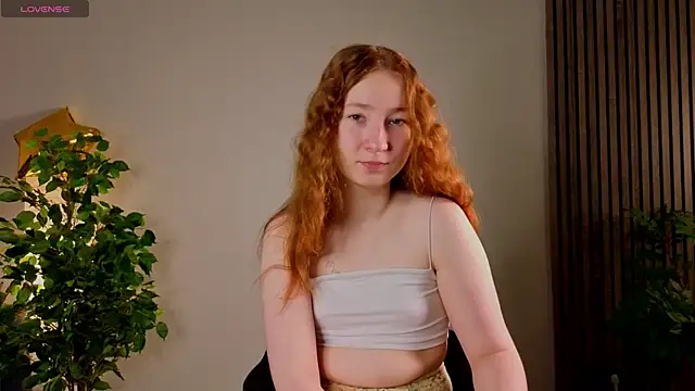 MaraButtrey online show from 03-12-26, 01:12