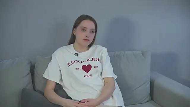 Snapshot of NenaWord chatting on 02-03-26, 06:40 NenaWord online show from 02-03-26, 06:40