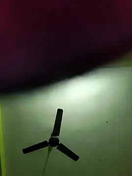 Snapshot of 06Rozi chatting on 02-19-26, 08:16 06Rozi online show from 02-19-26, 08:16