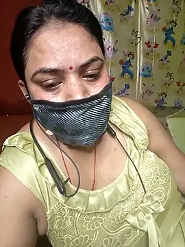 06Rozi online show from 04-13-26, 04:40