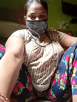 06Rozi online show from 04-19-26, 01:05