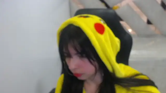 Snapshot of elizabeth_t_ chatting on 02-21-26, 03:07 elizabeth t online show from 02-21-26, 03:07