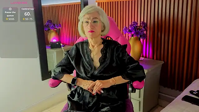 miss monserrate01 online show from 05-19-26, 01:39