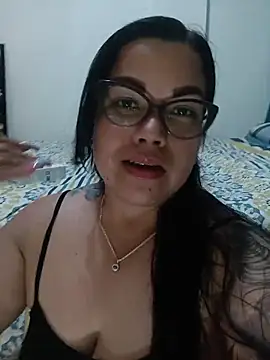 LuanaLeon online show from 03-03-26, 03:01