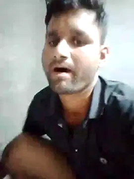 Snapshot of sos-boy chatting on 02-04-26, 06:14 sos-boy online show from 02-04-26, 06:14