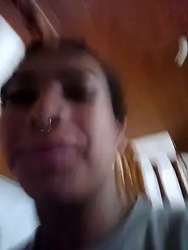 MeelFox online show from 03-11-26, 12:22