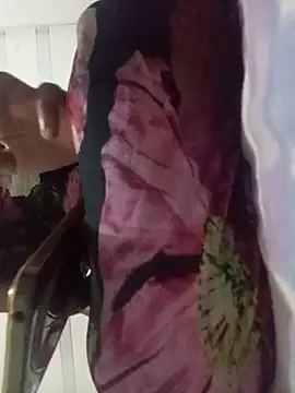 loveofpetitegirls34 online show from 04-19-26, 06:10