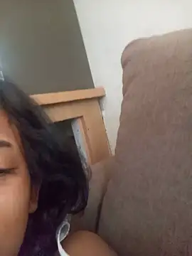 loveofpetitegirls34 online show from 07-21-26, 02:52