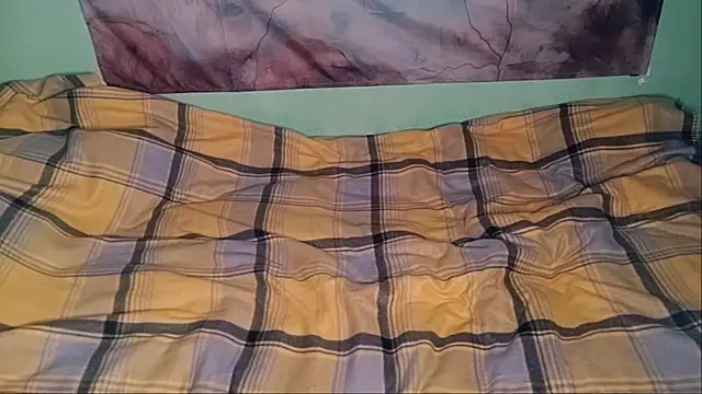 Snapshot of MillyVillage chatting on 02-19-26, 03:41 MillyVillage online show from 02-19-26, 03:41