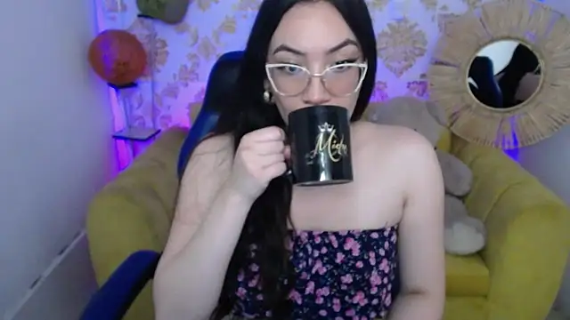 ALISS M  online show from 02-03-26, 08:14