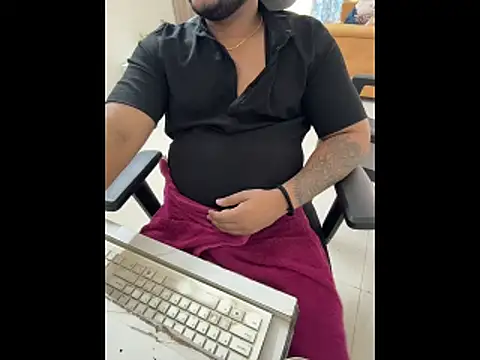 Snapshot of Rah0091 chatting on 02-25-26, 06:45 Rah0091 online show from 02-25-26, 06:45