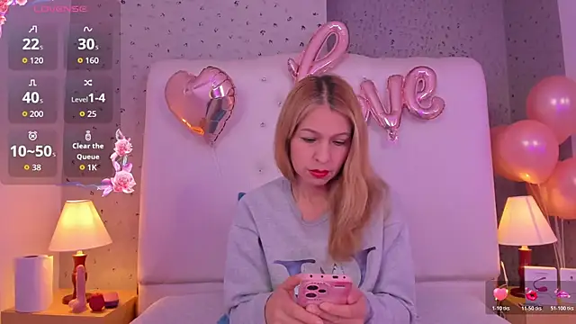 Snapshot of AlexaFoxx_ chatting on 02-19-26, 12:56 AlexaFoxx online show from 02-19-26, 12:56